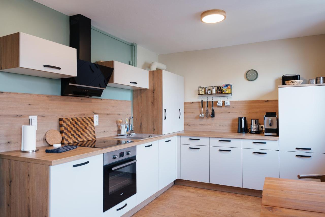 Zentrale & Gemuetliche 3-Zimmer-Wohnung Mit Netflix & Sky, Nah An Uni & Zentrum, Mit Stellplatz Kassel Exterior foto
