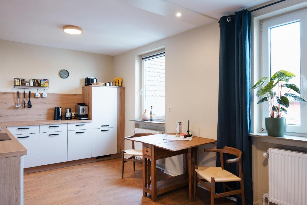 Zentrale & Gemuetliche 3-Zimmer-Wohnung Mit Netflix & Sky, Nah An Uni & Zentrum, Mit Stellplatz Kassel Exterior foto