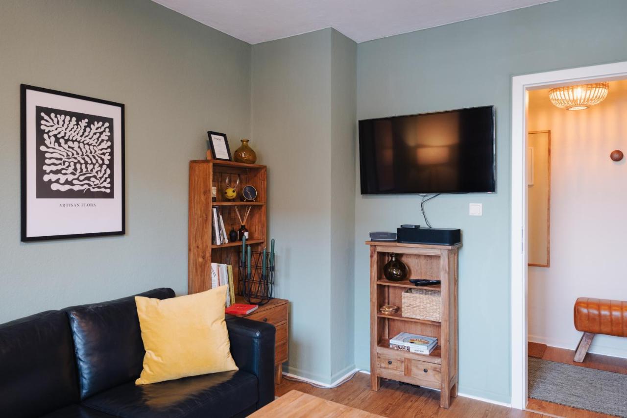Zentrale & Gemuetliche 3-Zimmer-Wohnung Mit Netflix & Sky, Nah An Uni & Zentrum, Mit Stellplatz Kassel Exterior foto